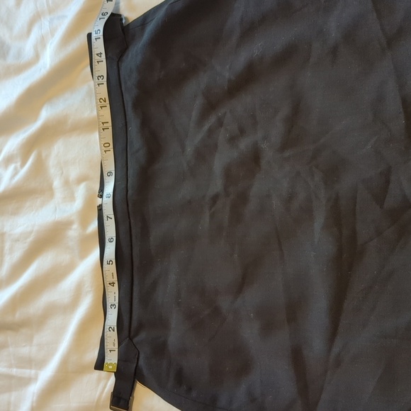 Polo Ralph Lauren Women's black Size 6 skirt. - Picture 4 of 16